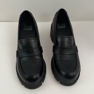 Madden‎ NYC Women's black platform chunky Loafers size 8